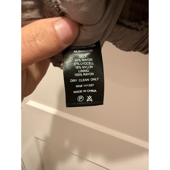 ASTR the label Women’s Terra Bella Top Mushroom Brown Size L Large - Picture 4 of 5